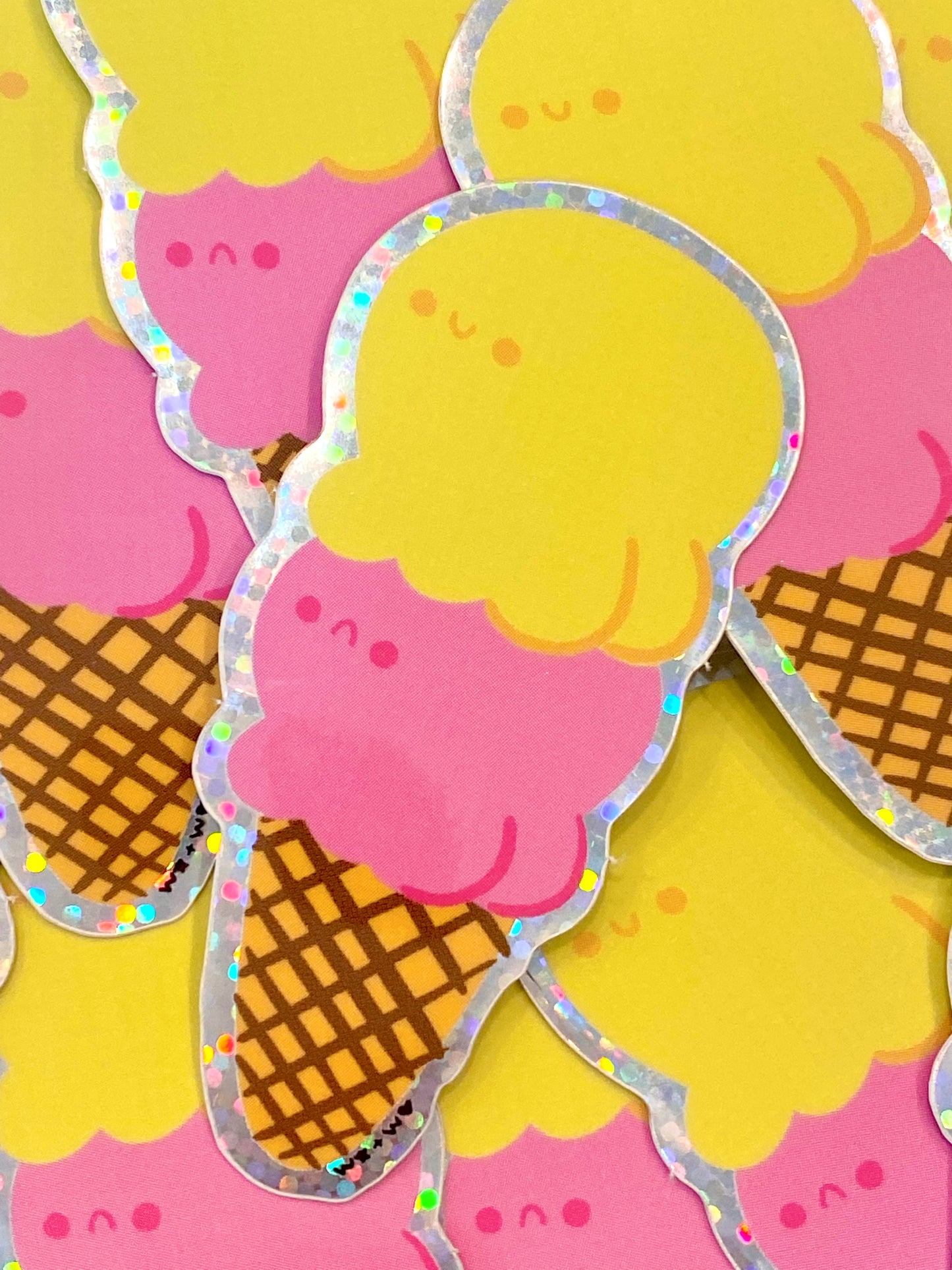 DOUBLE SCOOP GLITTER STICKIE